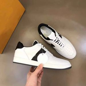 2023 Top Marque Hommes Sneaker Charlie Design Chaussures En Cuir Véritable Bas Homme Technique Chunky Semelle En Caoutchouc Baskets En Cuir Blanc Coureur Sports Lug Sole Casual Marche