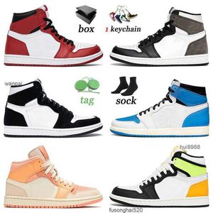 2023 Top Fashion 1 1S Chaussures de basket-ball Jumpman Chicago Dark Moka High Fragment Lucky Green Light Smoke Grey Toe Baskets Baskets 36-46 JERDON