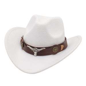 2023 chapeau haut de forme hommes Western Cowboy chapeau tête de vache accessoires feutre Style ethnique Fedora chapeaux femmes Vintage fête Panama casquette en gros