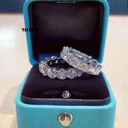 2023 Top Sell Rings de boda Joya de moda simple Sterling Sier Corto redondo Topacio Cz Diamante Cirón Promesa Partido Mujeres Anillo de novia para un regalo de amantes