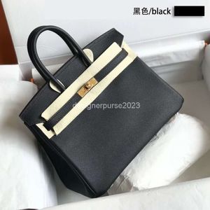 2023 Tote Thread Lady Classic Sac Designer Top Lychee Sacs Couche haut de gamme Qualité Togo Véritable Véritable Cuir De Veau Sac À Main Serrure Femmes KMUY3CF4