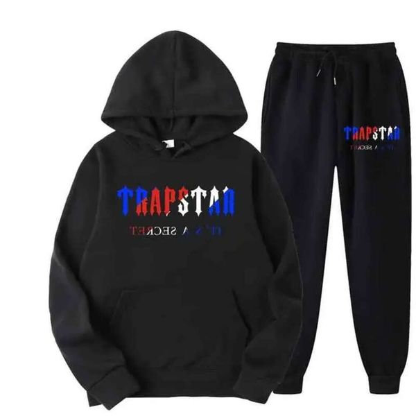 2023 Chándal Trapstar Marca Impreso Ropa deportiva Camisetas para hombres Cálido Dos piezas Conjunto Sudadera con capucha suelta Pantalones jogging Moda ESS