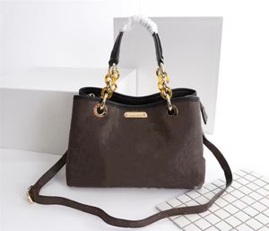 2023 Triomphe Bucket Diseñador Bolsos de moda Hombro Bolsos lujosos Bolsos Mujer Dama mujer Bolso de mano de lujo bolso mensaje bolsas cluth marca de calidad superior 2023