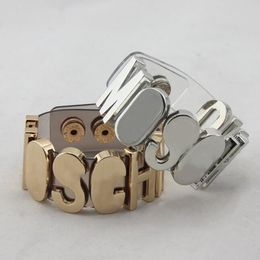 2023 Très mignon couleur bonbon lettres bracelets de charme bijoux de créateur de mode bracelet pour femme accessoires de mariage hip hop fille bracelets porte-bonheur métal PU chokers