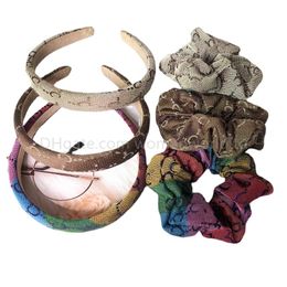 2023 Vintage Designer Letter Printing Headbands para mujeres Spring Rainbow HairBands HeadWrap Cloth Fabric Headwear Street Fashion HeadScarf regalo