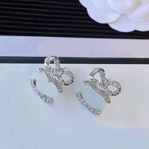 2023 Vintage Stud Earrings Designer Sieraden Earring Oordrop Loop Brief Letters Sieraden Women Luxe roestvrijstalen Crystal Pearl bruiloft Kerstcadeaus TT TT