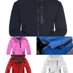 2023 Waterdicht Ademend Softshell Jas Mannen Buiten Sportjassen Vrouwen Ski Wandelen Winddicht Winter Uitloper Soft Shell a1