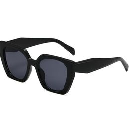 2023 Venta al por mayor Diseñador Gafas de sol redondas Anteojos originales Tonos al aire libre Marco Clásico Señora Espejos para mujeres Hombres Conducción sol wer dfg