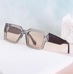 2023 Großhandel Designer Runde Sonnenbrille Original Brillen Outdoor Shades Rahmen Klassische Spiegel für Frauen Männer Fahren dsfgdr cun yjh