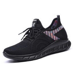 2023 gros nouveaux hommes chauds femmes chaussures baskets blanc noir Puurple rouge mens casual Jogging marche taille 41