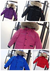 2023 Hiver Nouveau Designer Manteaux pour enfants canadiens Doudounes Manteaux pour bébés Garçons Filles Vestes Année Enfants Mode Teen Gooses Parka Décorations P Lettre