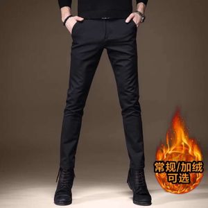 2023 Winter effen zwarte heren slim fit kleine voet conische lichte volwassen casual pluche lange broek