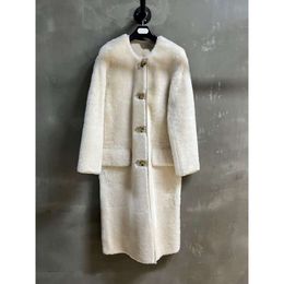 2023 hiver lagon espagnol tout en un femmes Maillard Style Long avec veste de fourrure ample des deux côtés 700454