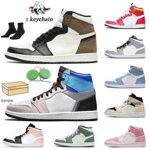 2023 met doos basketbalschoenen 1S dames heren jumpman trainers 1 donkere mokka prototype universiteit gouden taxi hitte reactieve witte sneakers bordeaux jerdon