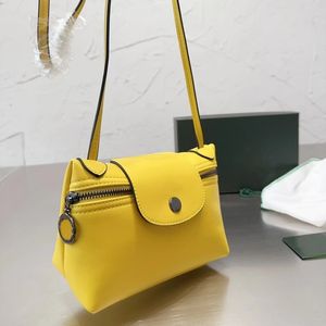 2023 Femme Mini Sacs à bandoulière Sac de designer Sac à bandoulière de luxe Lady Plain Cross Body Petit téléphone Sacs à main en cuir 5A