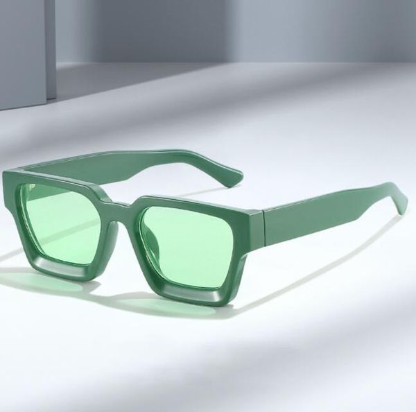 2023 Gafas de sol de diseñador para hombres Gafas de búfalo retro Rectángulo Goggle Marco de oro Lady Gafas Sol Carti Carti Gradiente UV400