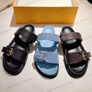 2023 Mujeres Piscina Almohada Confort Plataforma Sandalias Zapatos de diseñador Leathe Patent Zapatos de mujer Vestido de fiesta Sandalias de tacón alto Tamaño 35-43 Con caja