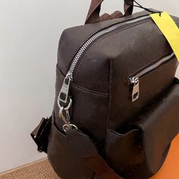 2023 Damesrugzakstijl Men Leather Backack Fashion Shoulder Bag Merk Vrouwen Travel Schooltassen Man Crossbody Handtassen TOTE