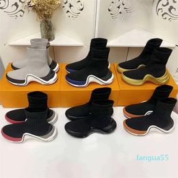 2023-Chaussures décontractées pour femmes Top Designer Mode Col haut Gris Chaussettes tricotées Jogging en plein air Marche Sports Chaussures de basket-ball Taille de fête 35-41