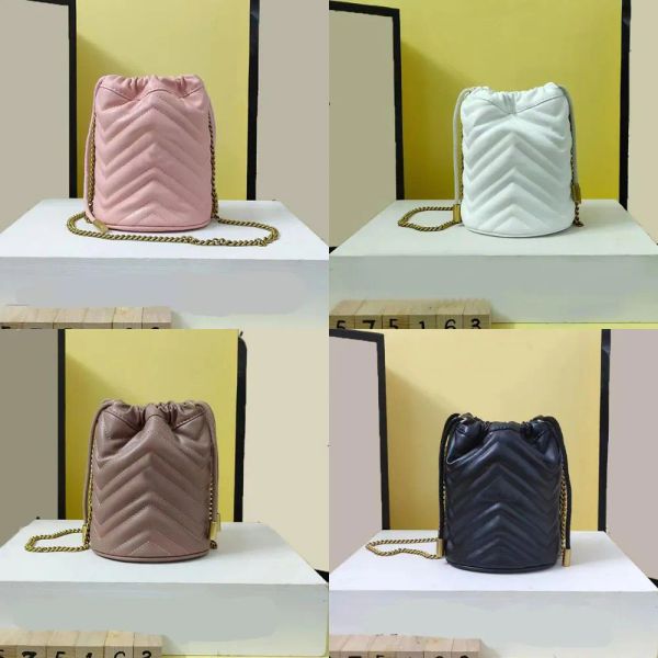 2023 Sac de mode pour femmes fourre-tout sac à main de créateur chaîne en cuir sac seau classique sac de luxe enveloppe petit sac carré bonbons coloré multicolore avec boîte