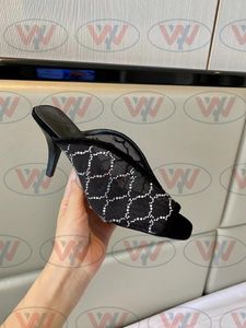 2023 Women's Slieds Sandals Slingback Shoes Slingback Slippers presenteerden zwart gaas met kristallen sprankelende 35-42 maat