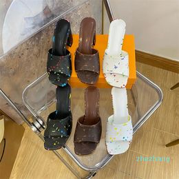 2023-Donna Sandali Monogrammi vintage Pantofole in pelle multicolore Tacchi alti Slip On Slides Lady Paris Scivoli con tacco Scarpe eleganti da sera Mocassino