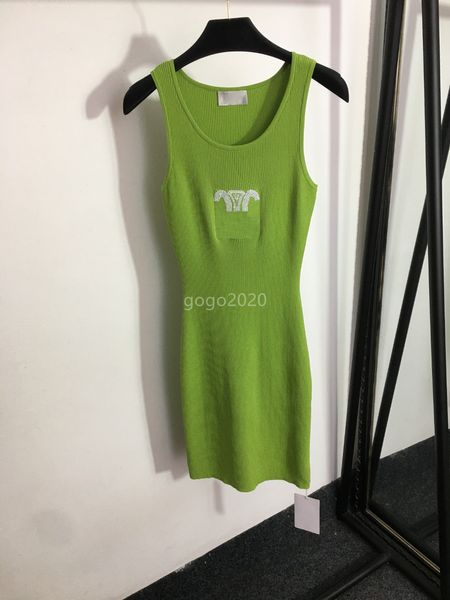 2023 vestido de punto de verano para mujer vestido de diseñador con patrón de letras de cristal tops cortos de diseñador de pista vestido de tanque de viscosa ropa de gama alta elasticidad falda ajustada delgada