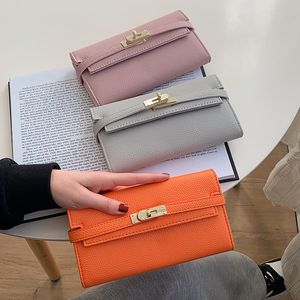 2023 Femme Personnalité portefeuille Modies Madies Long Big Big Synthetic Cuir Purse Grock Mother's Day Gift Gift
