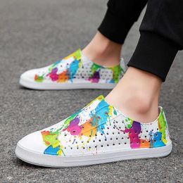 2023 femmes hommes chaussures décontractées chaussures de plage respirantes femme Couple baskets Floral Design bas haut