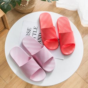 2023 dames slippers heren huishoudelijke schoenen bad badkamer slippers anti-odor zomer dikke zool slippers zachte niet-slip schuim rubber rood zwart blauw