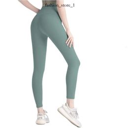 2023 Pantalones de yoga Lu Leggings Mujeres pantalones cortos de mujeres