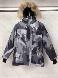 2023Down Mens Designers Parkas Homme Outdoor Winter Outerwear Big Fur Hooded Coat Parka Goose Down Jacket IWMZ 2 LDKH