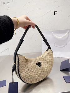 2023Fashion Luxury Designers Bags Sacs pour aisselles de qualité supérieure en cuir classique pour dames, sacs à bandoulière, sacs de mode multicolores en grosSac de paille tissé sous les bras