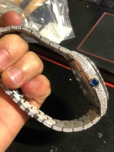 2023Luxury Designer Custom Skeleton Silver Moissanite Diamond Watch Pass Tested Quartz Movement Top Men's Full Fro