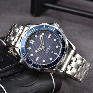 2023 montres de luxe pour hommes OMG mouvement à quartz montres lunette en céramique montres de mode d'affaires bracelet en acier inoxydable lumineux pour homme cadeau