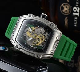 2023 Luxury Sports Designer Brand Watch 42mm Quartz Fashion Gel Gel Band multicolor Analógico Reloj Montel Lux270L