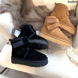 2023 Heren Laarzen Designer Laarzen Australië Ug Klassiek F23 Winter Warm Luxe Sneeuw Designer Neumel Platform Voor Dames Dames Leer Korte Dikke Bodem Winter Bont Bootie