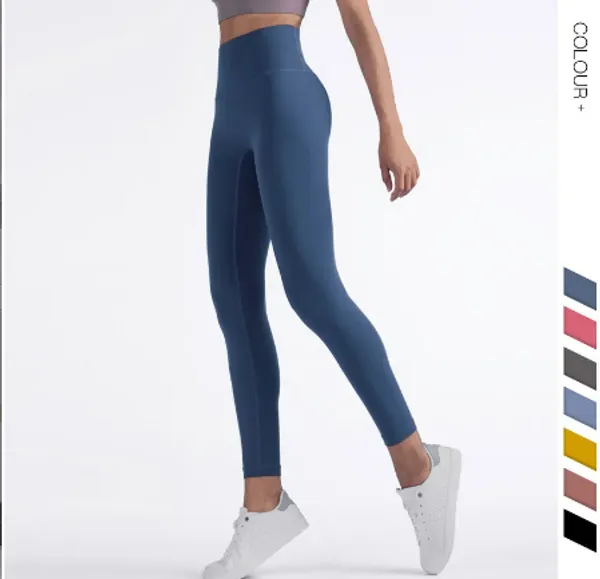 2023Nouveau pantalon de yoga taille haute couleur chair européenne et américaine pour femme une pièce grande poche miel pêche hanche course pantalon de fitness pantalon de survêtement pantalon requin original