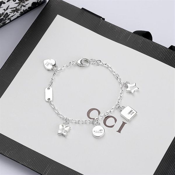 2023New Luxury Little Bear Link Chaînes Bijoux de créateur de mode Plaqué or 18 carats - Bracelets de mariage en acier inoxydable pour couple Cadeau Ac279v