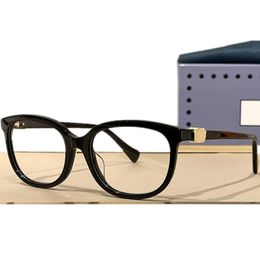 2023qua lux féminin de mode Fièches 54-18-145 Planche importée petite complète pour les lunettes de prescription Myopia Goggles Fullset Emballage Case d'emballage