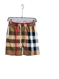 2023Shorts pantanos cortos para hombres diseñadores de diseñadores pantanos pantanos de moda diseñador pantalones de gimnasio cortos pantalones cortos de playa casual cortos sueltos para hombre