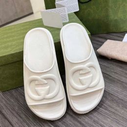 2023ss Pantoufles Femmes Verrouillage G Slide Sandal Sandales de créateurs pour hommes Plate-forme en caoutchouc Slide Tongs Chaussures d'été Dearfoam Chaco JCG