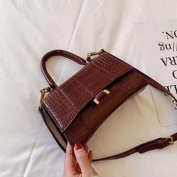 2023Le grain de crocodile Plaid Marque Portefeuille Vintage Femme Cuir Marron De Poche Designer Marque Jiaozi Sacs Chaîne De Luxe Mode Shoul