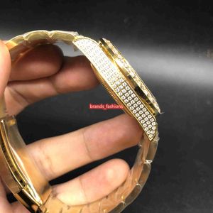 2023De nieuwste heren ijsdiamant horloges Maat 40 mm Gold roestvrijstalen diamantriem Goud diamant gezicht automatische mechanica