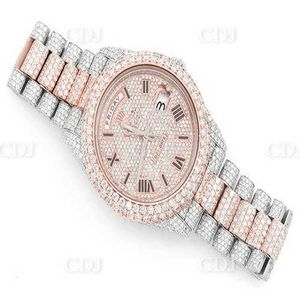 2023Two Tone Gold plaqué Ice Out Natural Diamond Diamond Hip Hop Watch Diamond Watch pour les hommes