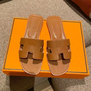 2023women Brand Sandals Designer Slippers Flip Flip Flip Crocodile Skin Slide Ladies Beach Sandal Summer avec boîte 34-42 Original