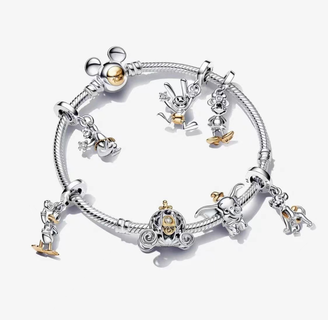 2024 100 -årsjubileum Mus Disnes Duck Pig Elephant Charm Pendant Diy Fit S Armband Halsband för kvinnor Designer smycken gåva grossist