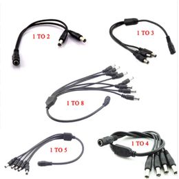 2024 12v DC POWER SPLITTER PLIGNE 1 FEMME TO 2 3 4 5 6 8 Câble CCTV Male Câble caméra CCTV Adaptateur d'alimentation CCTV Adaptateur 2.1 / 5.5 mmcctv Adaptateur