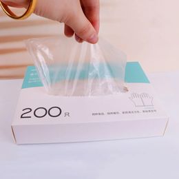2024 200pcs/caja Guantes de plástico de plástico de plástico desechable restaurante de cocina para el hogar BBQ Fruit Vegetable Pe Glove Accesorios de belleza para