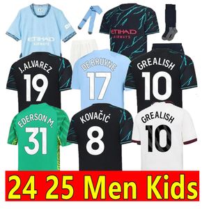 2024 2025 Haaland Soccer Jerseys Man City Football Shirt de Bruyne Rodrigo Grelish Foden23 24 25 MANS CITIES BERNARDO Ruben Doku Alvarez Fans Men Kid Kit Kit Kit
